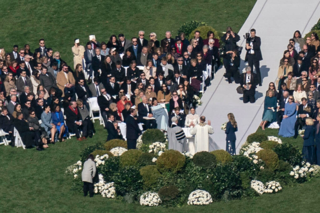 Mariage à la Maison Blanche: la petite-fille de Biden, Naomi, se marie sur la pelouse sud